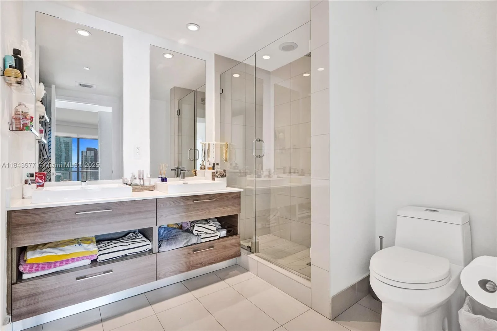 1300 S Miami Ave # 2503, Miami, FL 33130 photo 9