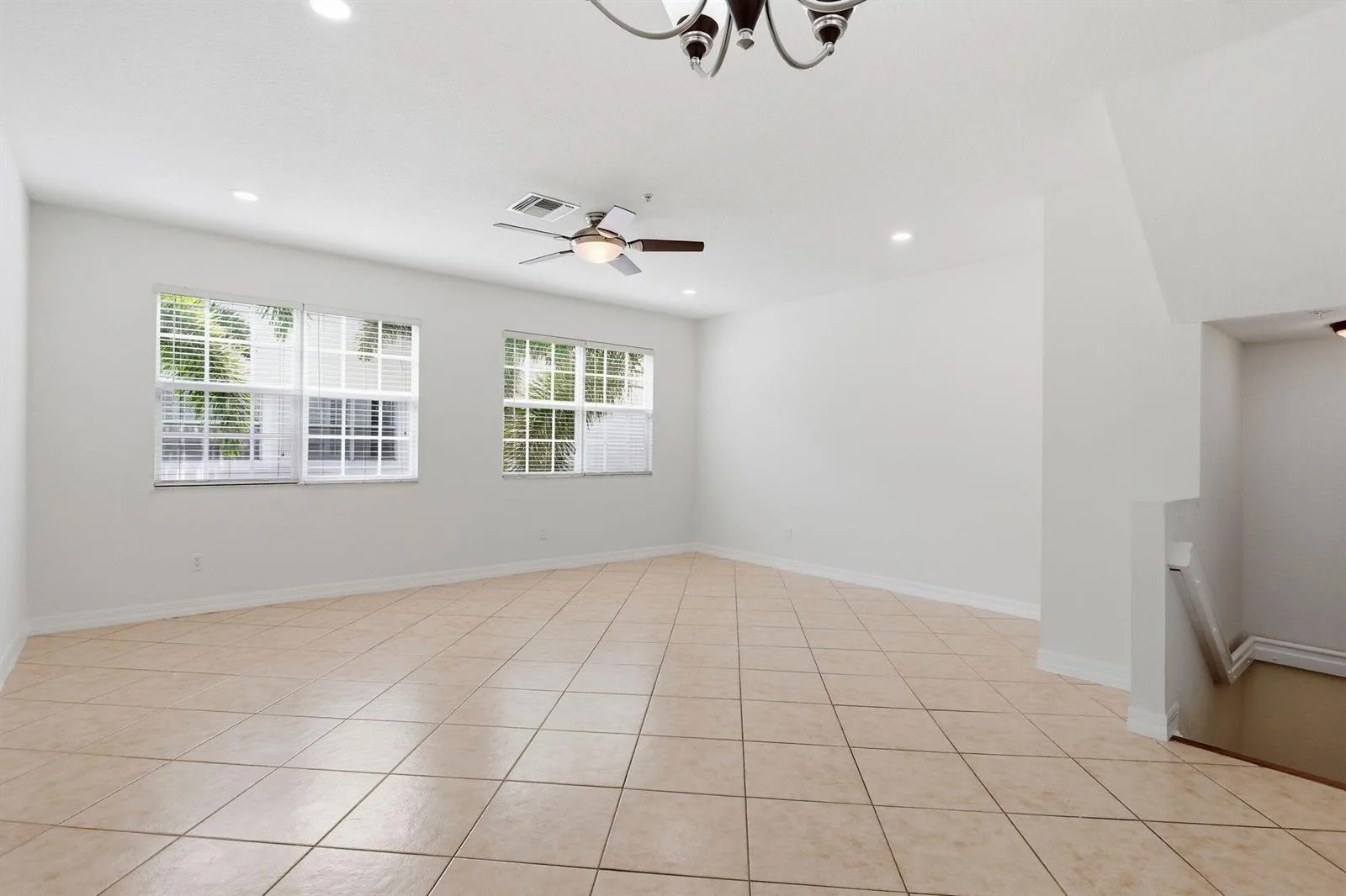 116 OCEAN CAY Way, Hypoluxo, FL 33462 photo 11