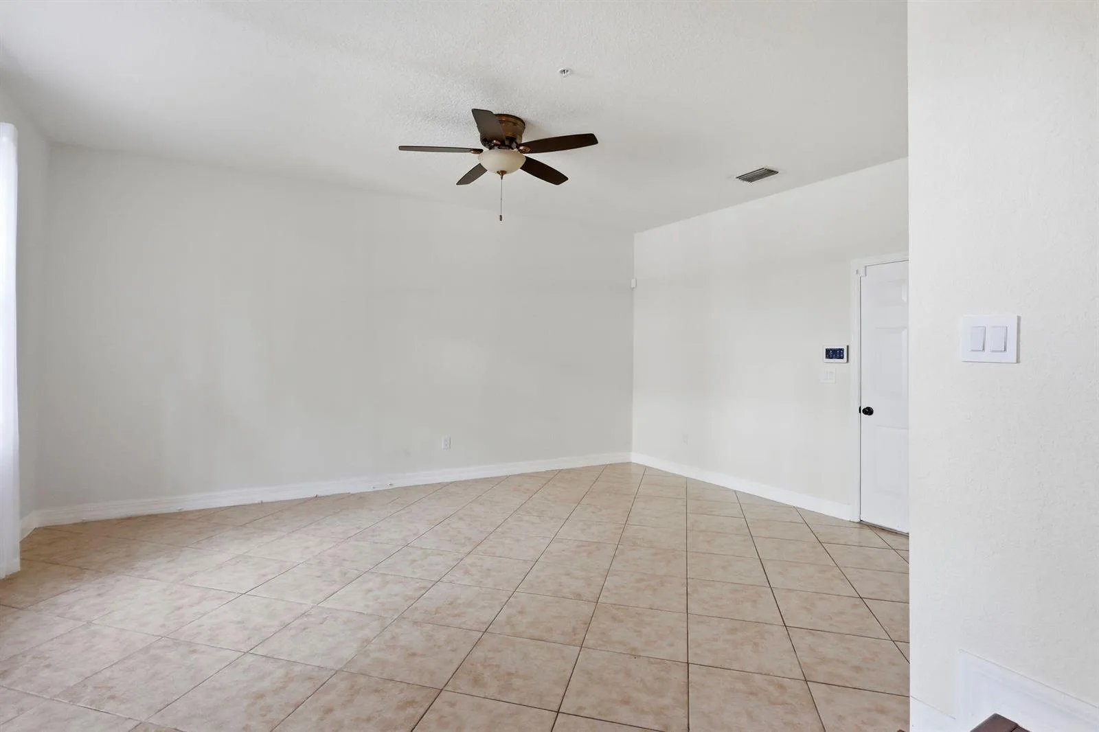 116 OCEAN CAY Way, Hypoluxo, FL 33462 photo 9