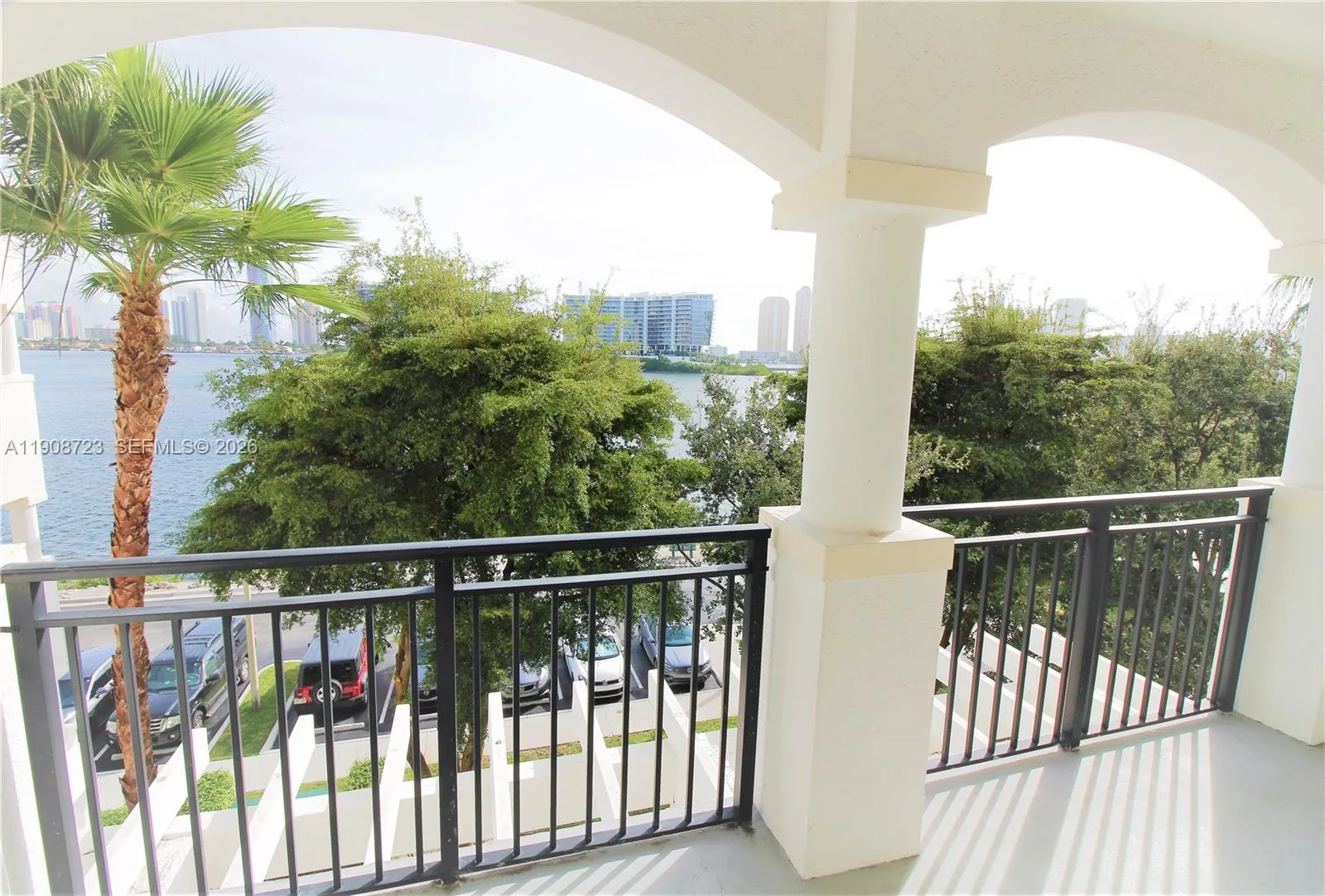3255 NE 184th St # 12409, Aventura, FL 33160 photo 3