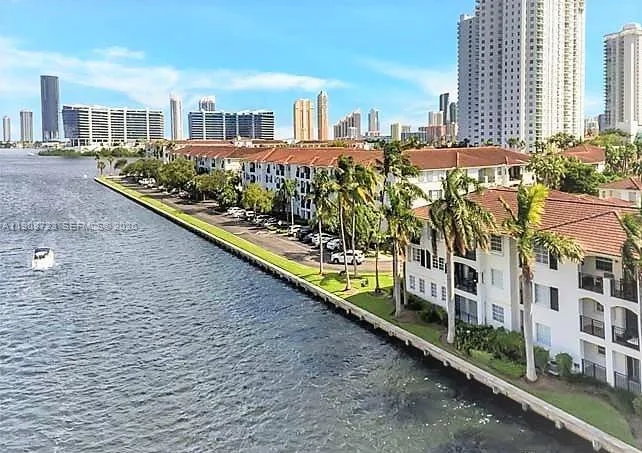 3255 NE 184th St # 12409, Aventura, FL 33160 photo 4