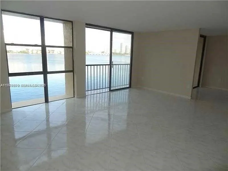 17500 N Bay Rd # S403, Sunny Isles Beach, FL 33160 photo 5