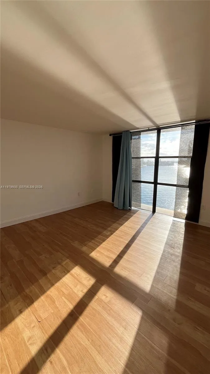 17500 N Bay Rd # S403, Sunny Isles Beach, FL 33160 photo 8