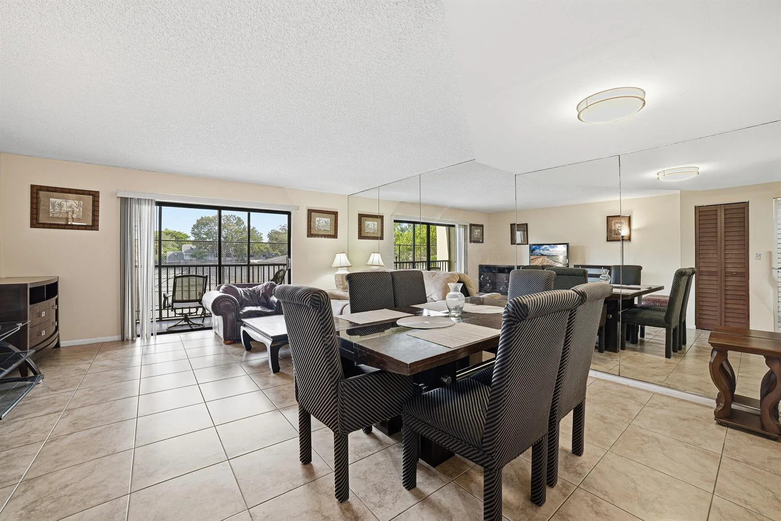 105 Deer Creek Road # 202, Deerfield Beach, FL 33442