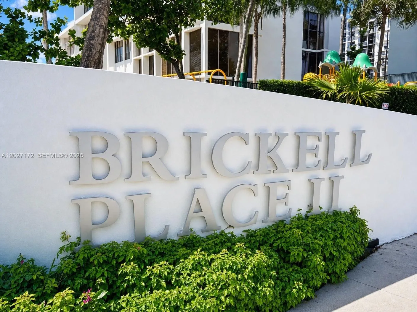 Brickell Place photo 8