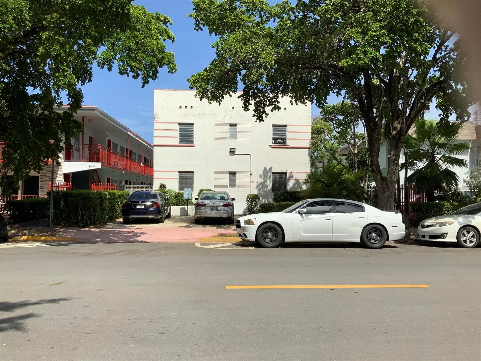 625 MICHIGAN Avenue, Miami Beach, FL 33139 photo 3