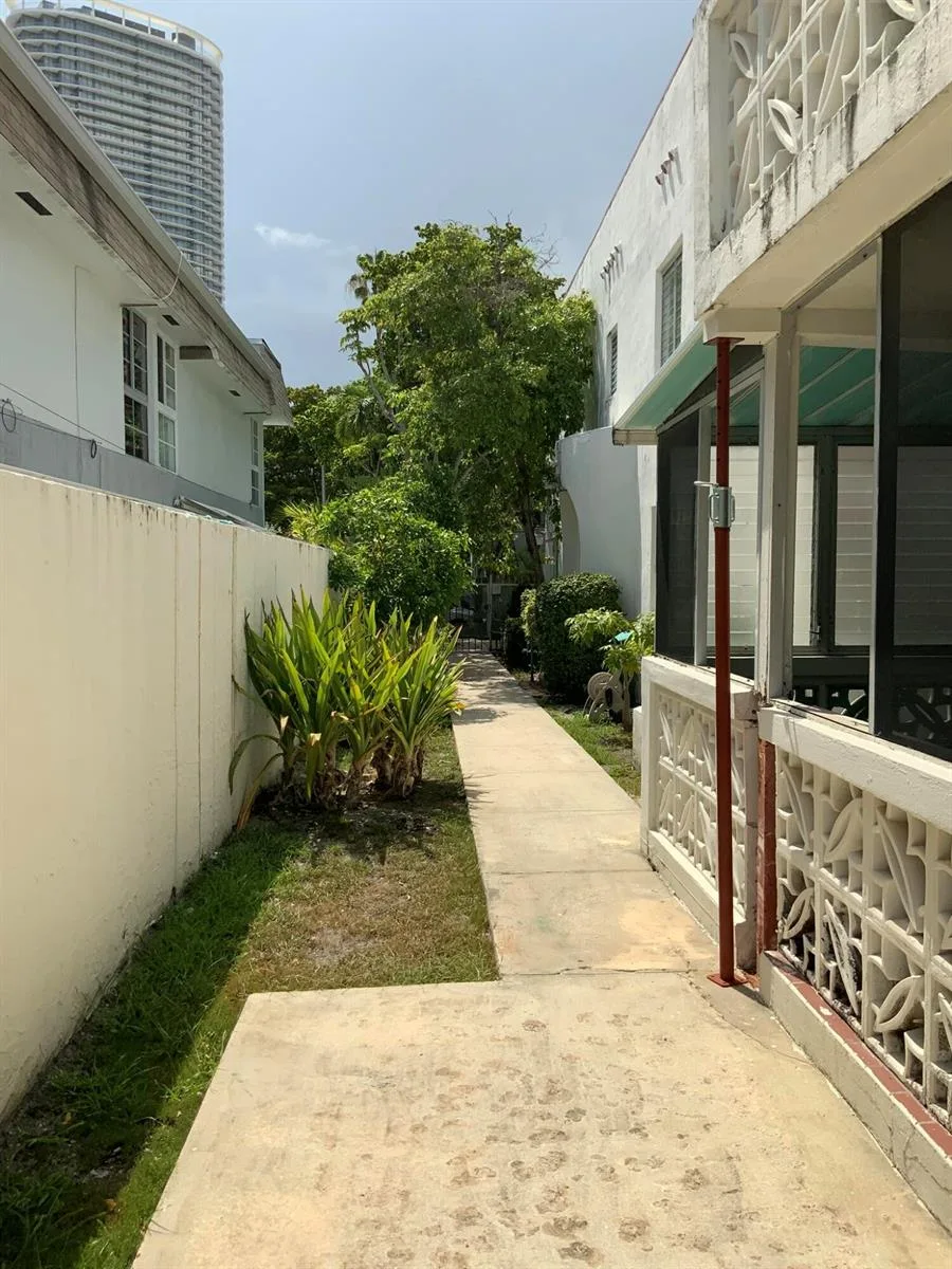 625 MICHIGAN Avenue, Miami Beach, FL 33139 photo 6