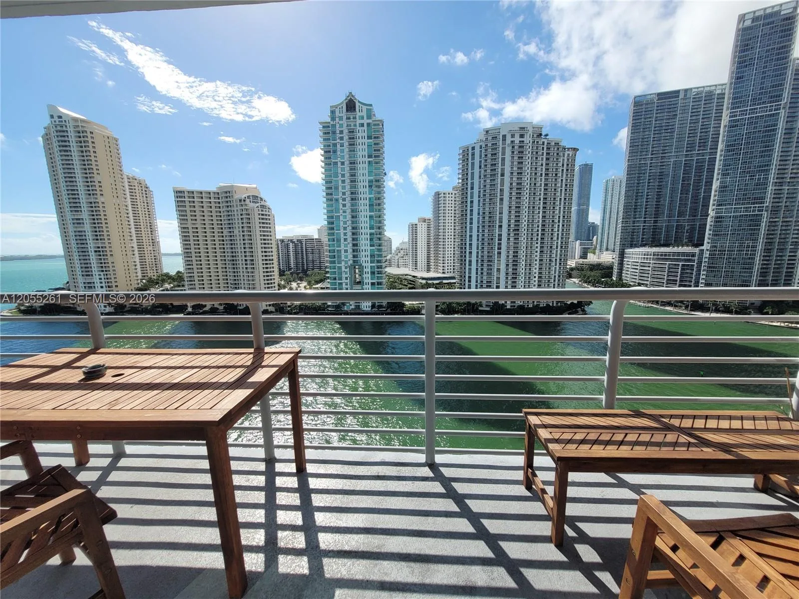 325 S Biscayne Blvd # 1719, Miami, FL 33131 photo 2