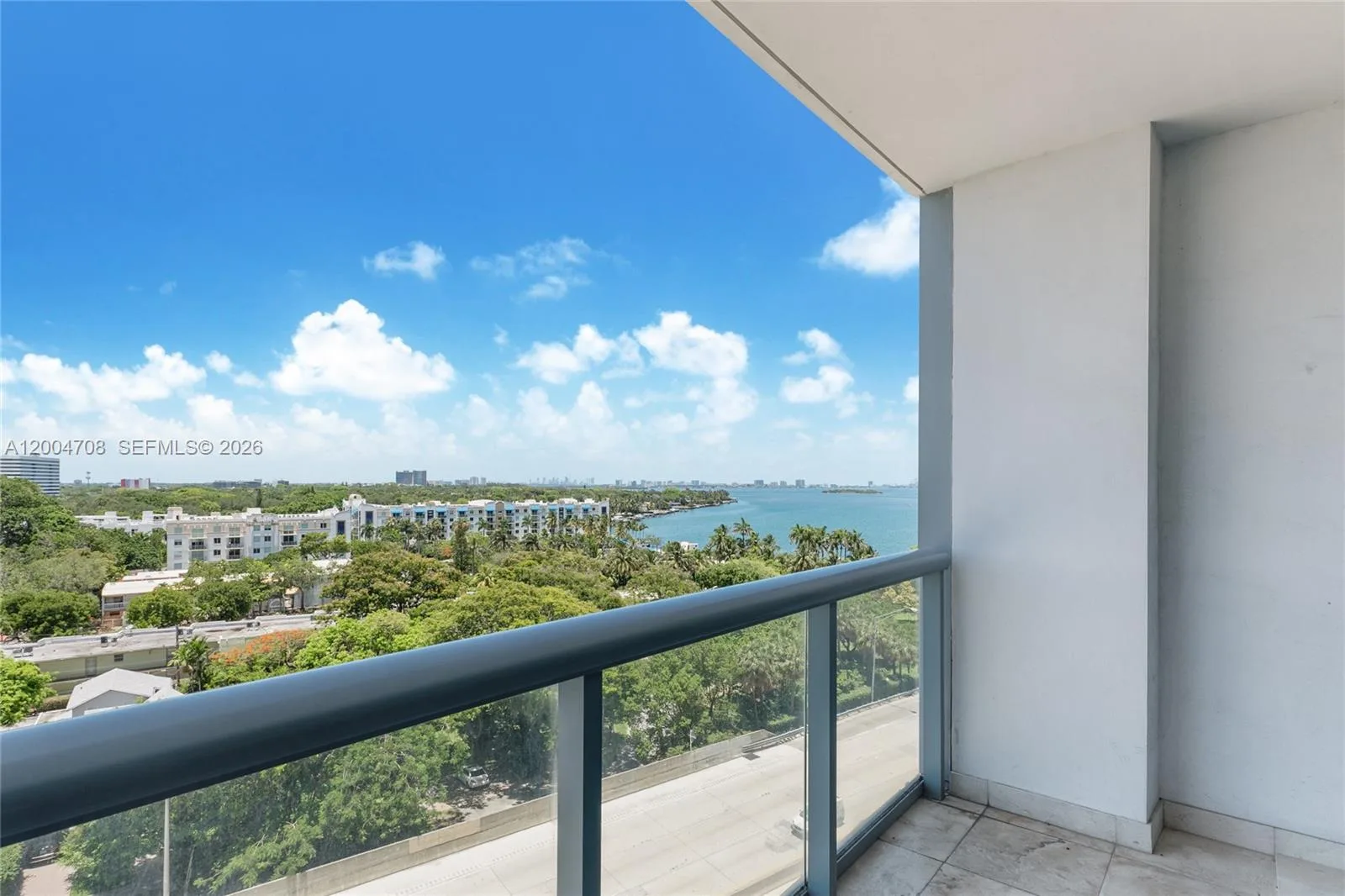 601 NE 36th St # 801, Miami, FL 33137 photo 4