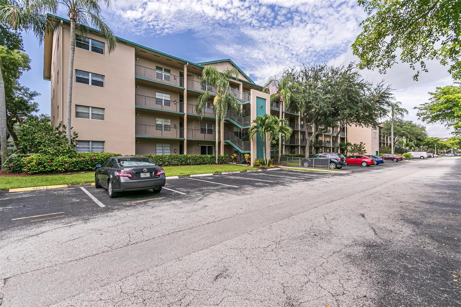 12600 SW 5th Court # 408l, Pembroke Pines, FL 33027
