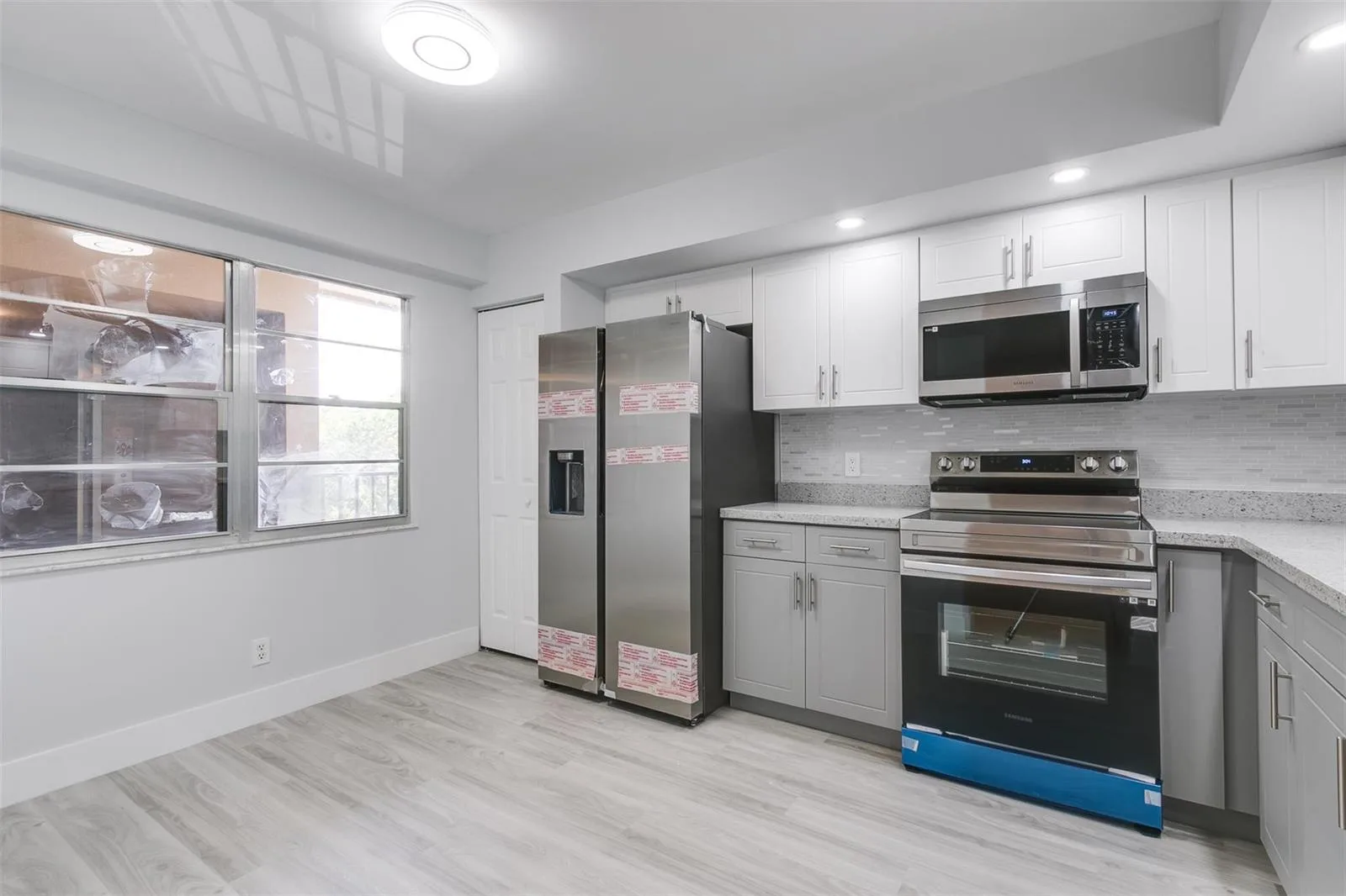 12600 SW 5th Court # 408l, Pembroke Pines, FL 33027 photo 6