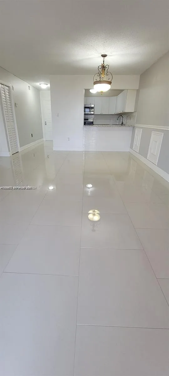 6970 NW 186th St # 3-502, Hialeah, FL 33015 photo 8