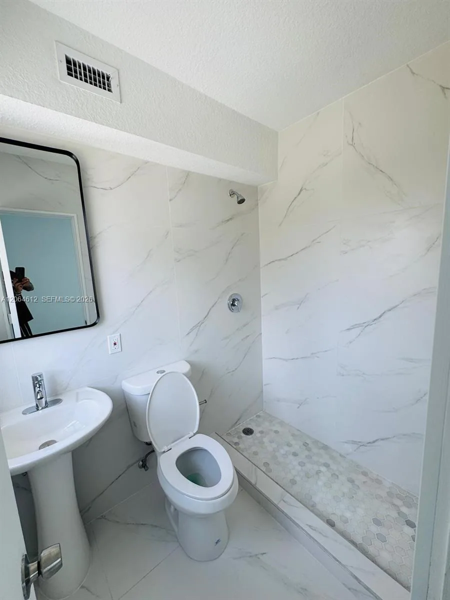 8440 NW 4th Ave # 8440, Miami, FL 33150 photo 9