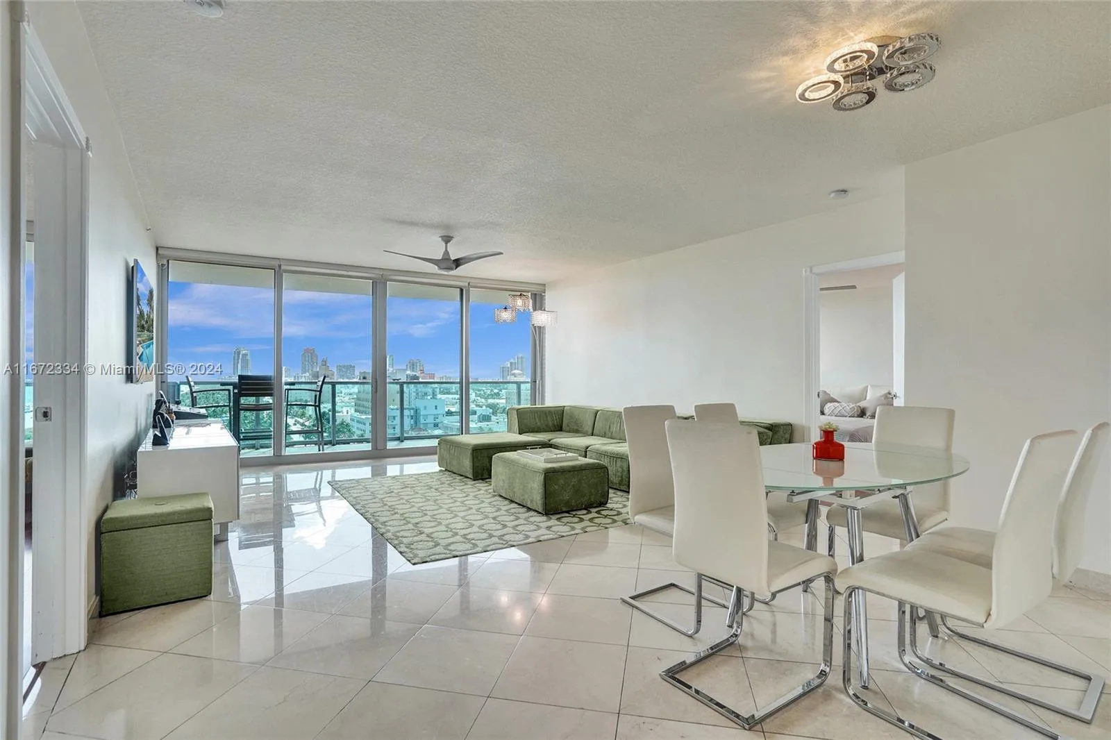 1455 Ocean Dr # 1203, Miami Beach, FL 33139 photo 3