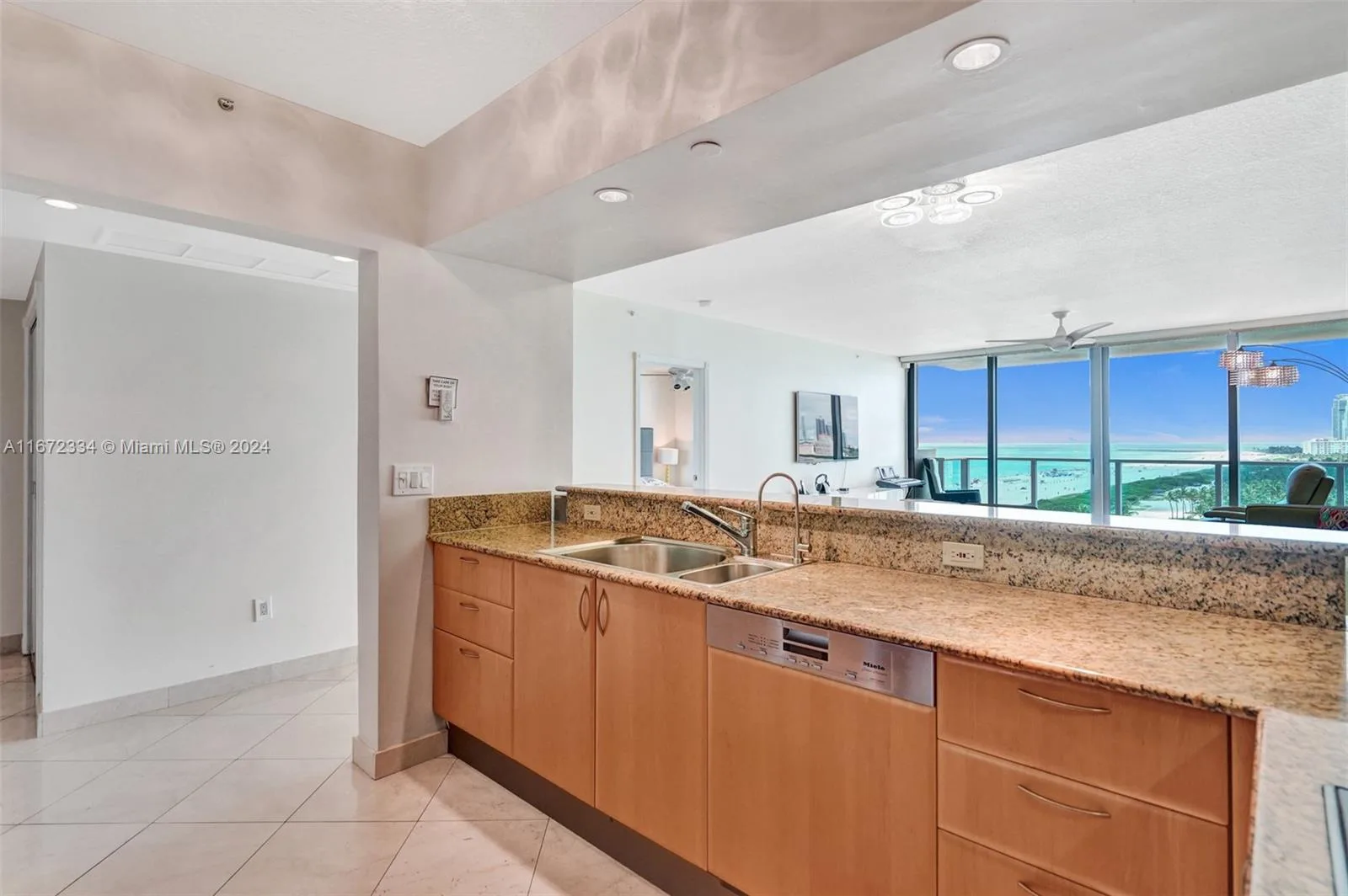 1455 Ocean Dr # 1203, Miami Beach, FL 33139 photo 7