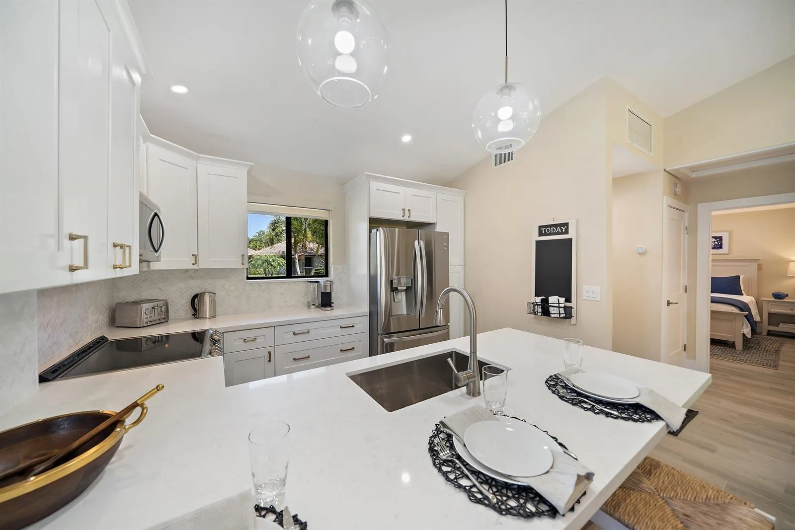 821 Club Drive, Palm Beach Gardens, FL 33418 photo 4