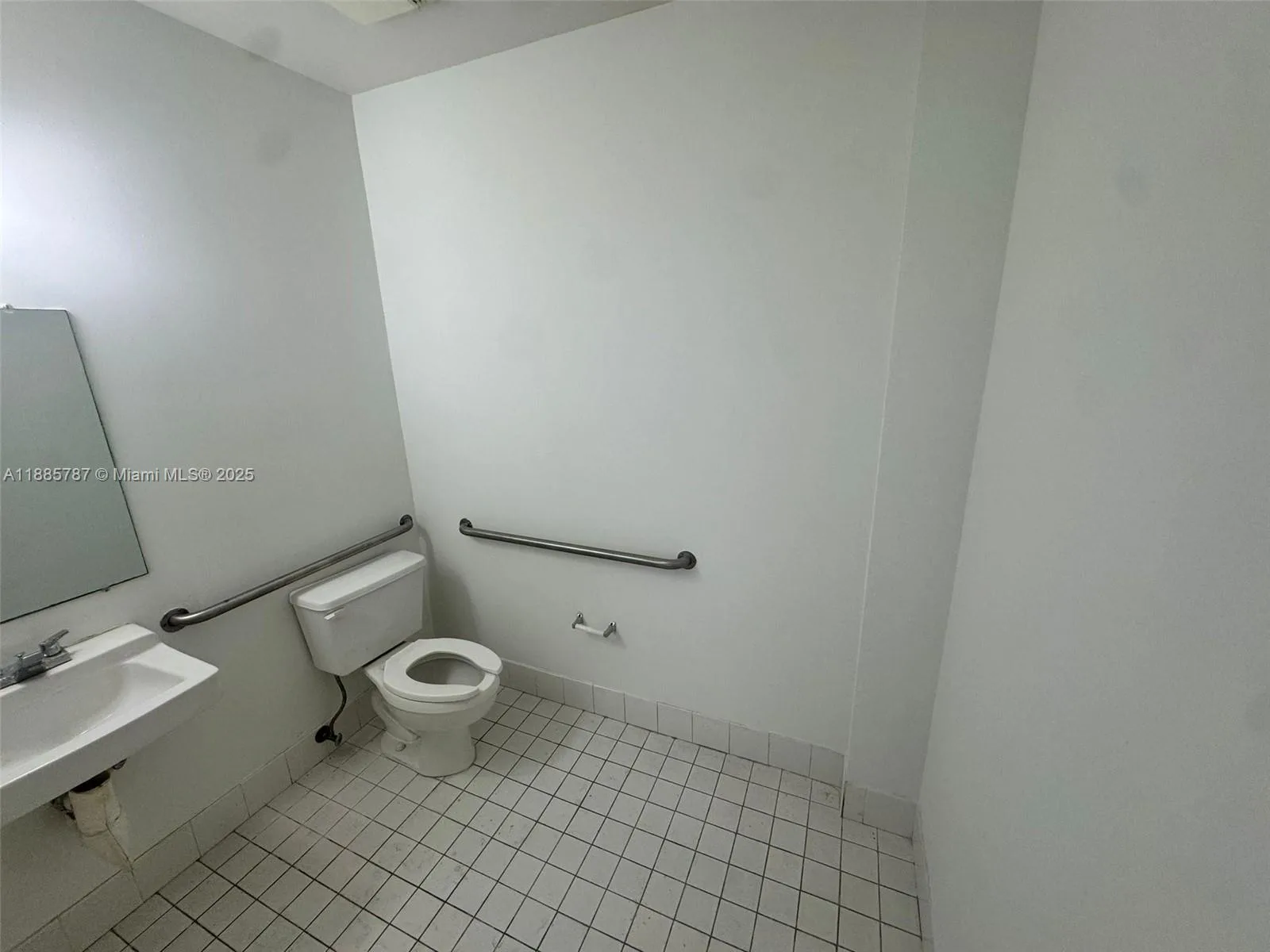 10849 NW 29th St # 10849, Doral, FL 33172 photo 5