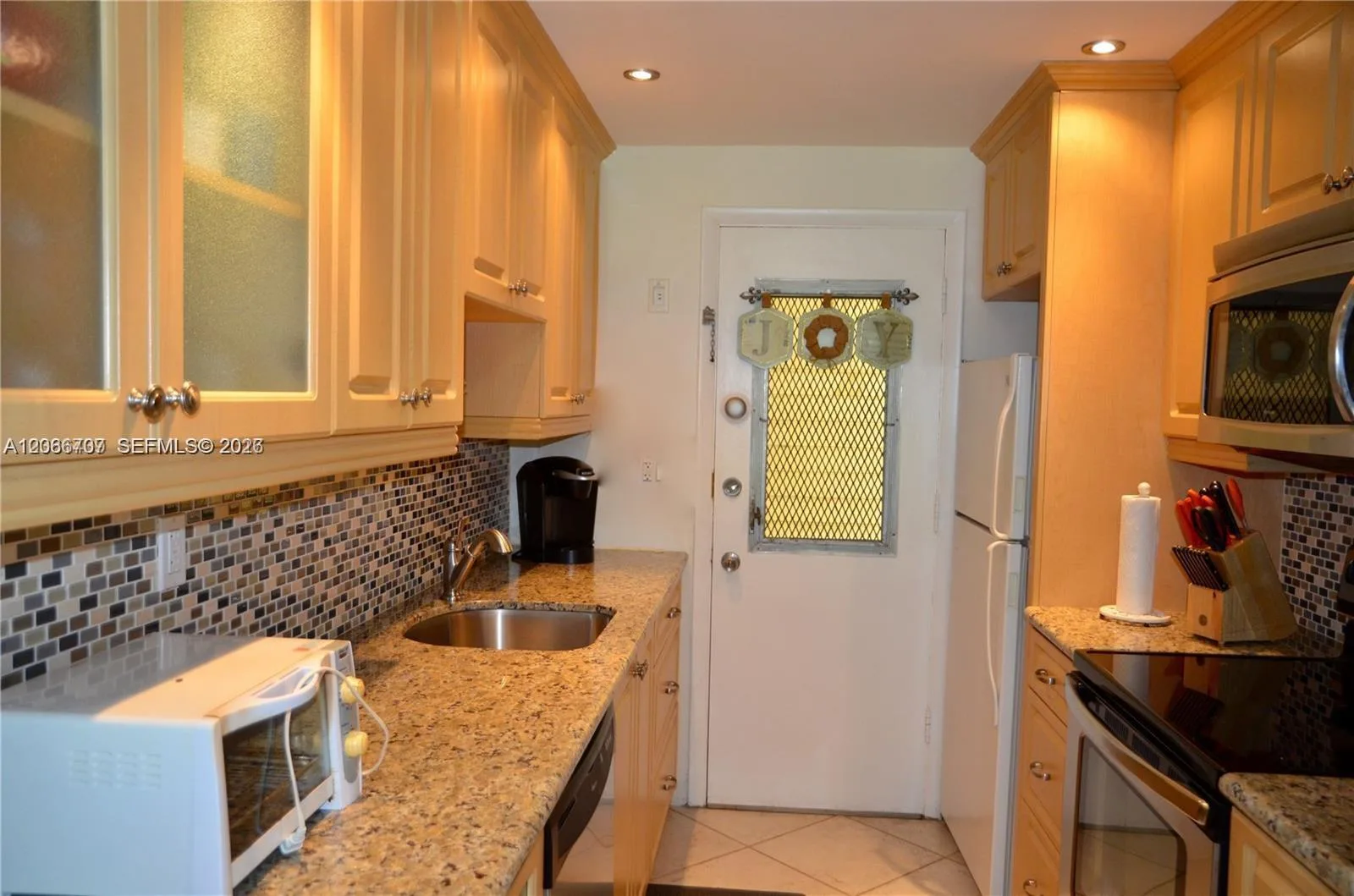 17050 NE 14th Ave # 115, Miami, FL 33162 photo 3
