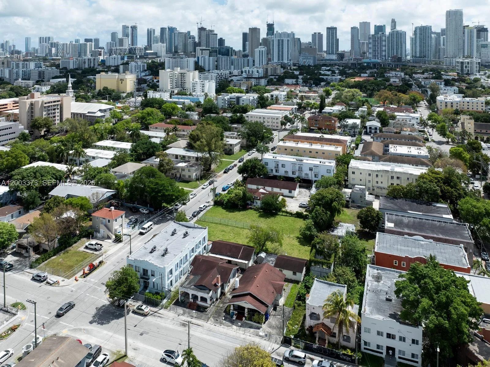 311 SW 10th Ave, Miami, FL 33130 photo 4