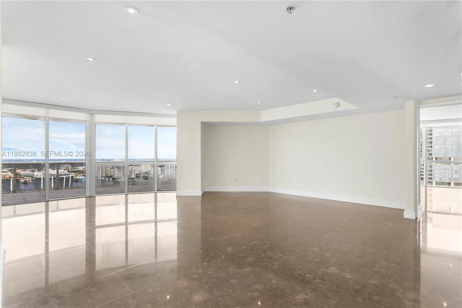 18201 Collins Ave # 5301, Sunny Isles Beach, FL 33160 photo 4