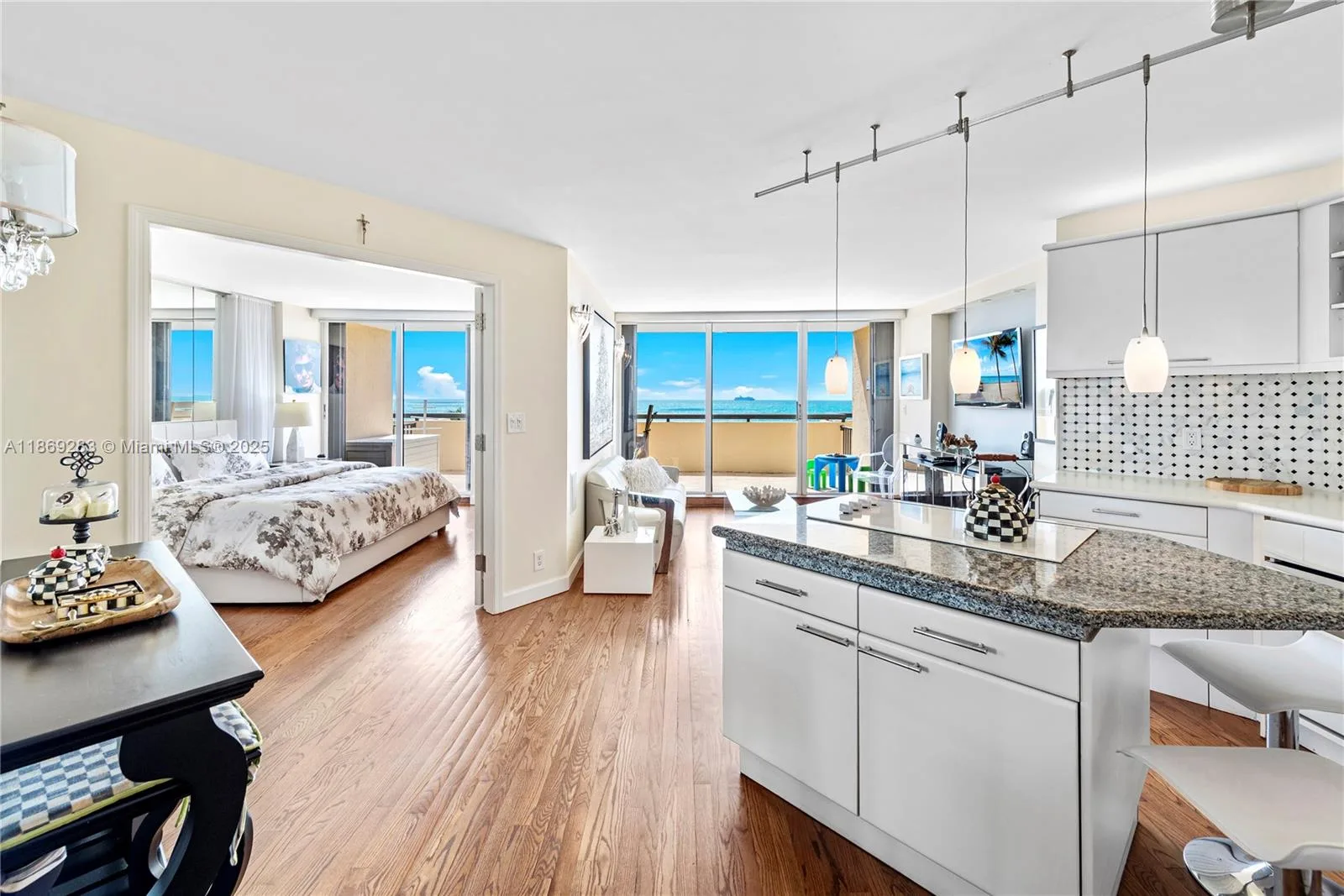 2555 Collins Ave # 607, Miami Beach, FL 33140