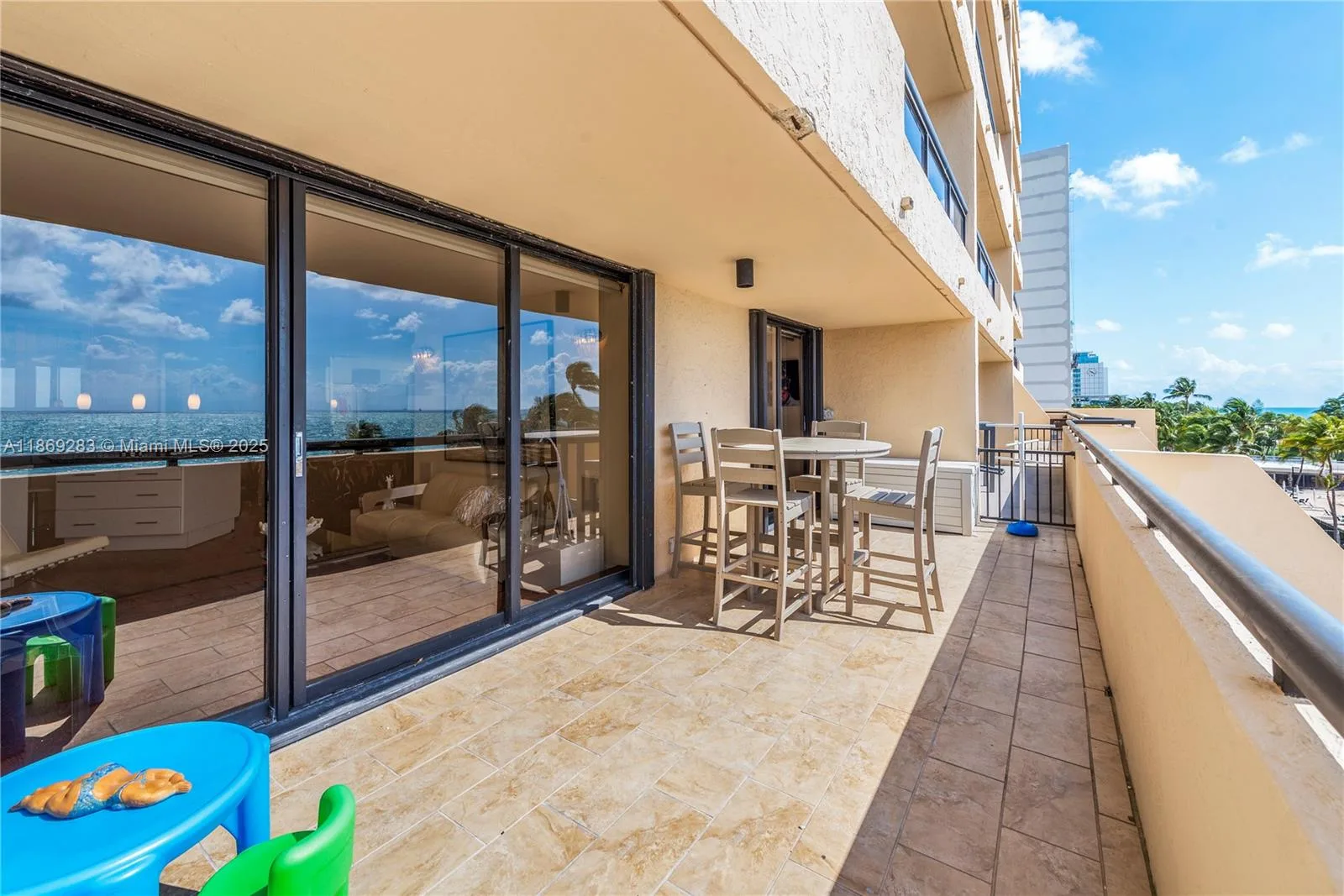 2555 Collins Ave # 607, Miami Beach, FL 33140 photo 3