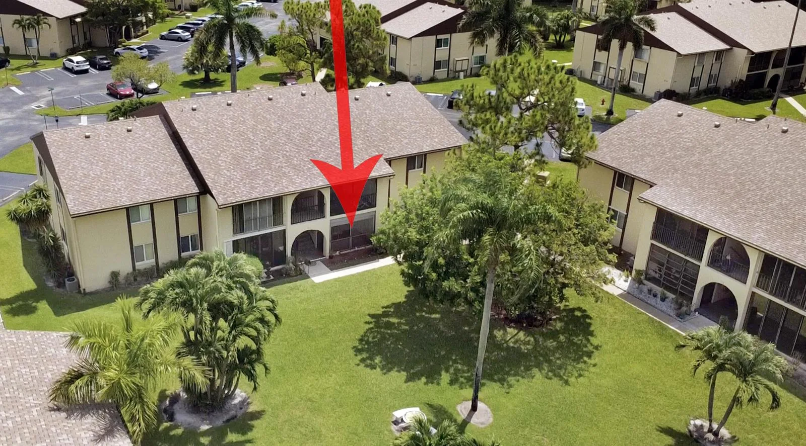 311 Pine Ridge Circle # B-1, FL 33463 photo 2