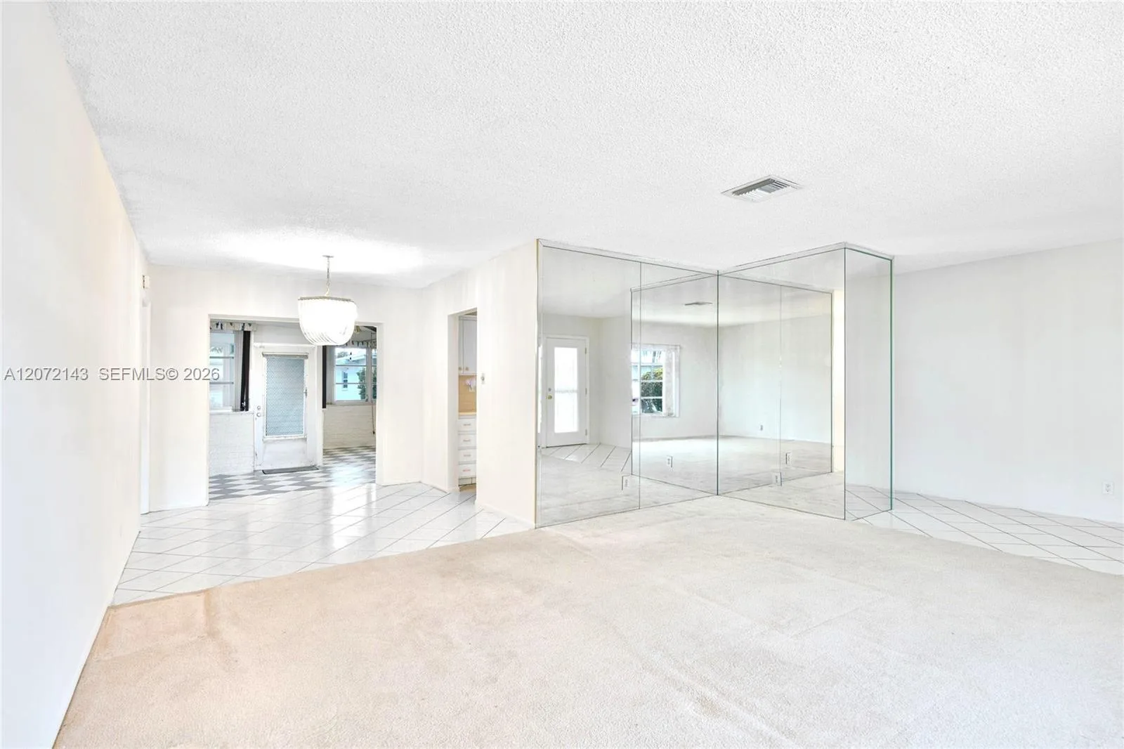 7102 NW 71st St, Tamarac, FL 33321 photo 2