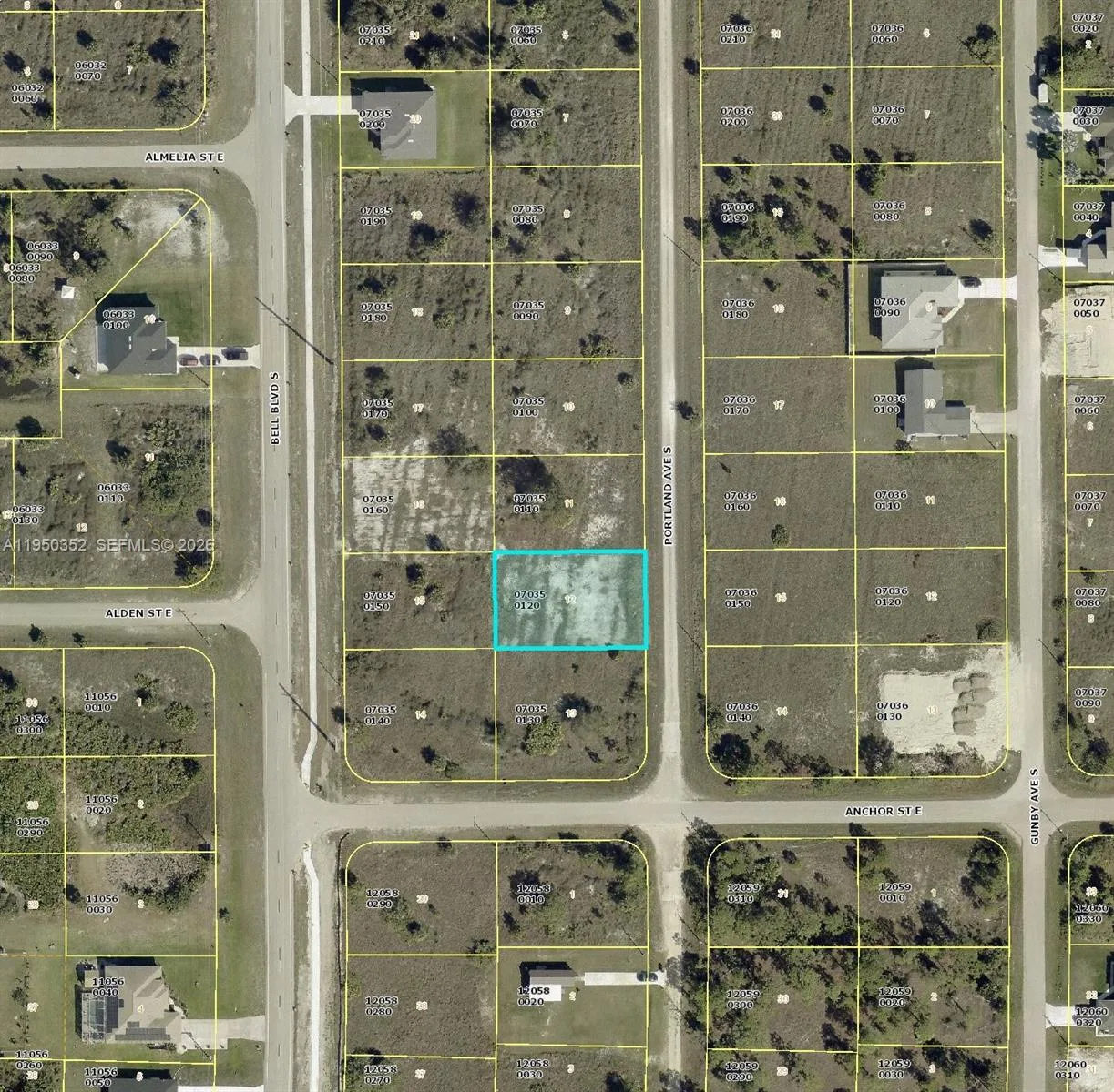 1044 PORTLAND AVE S, Lehigh Acres, FL 33974