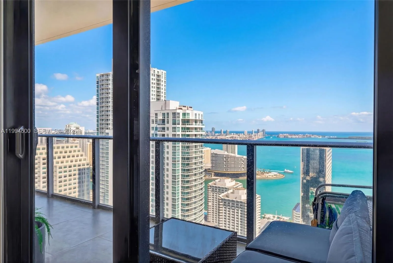 1010 Brickell Av # 4203, Miami, FL 33131 photo 11