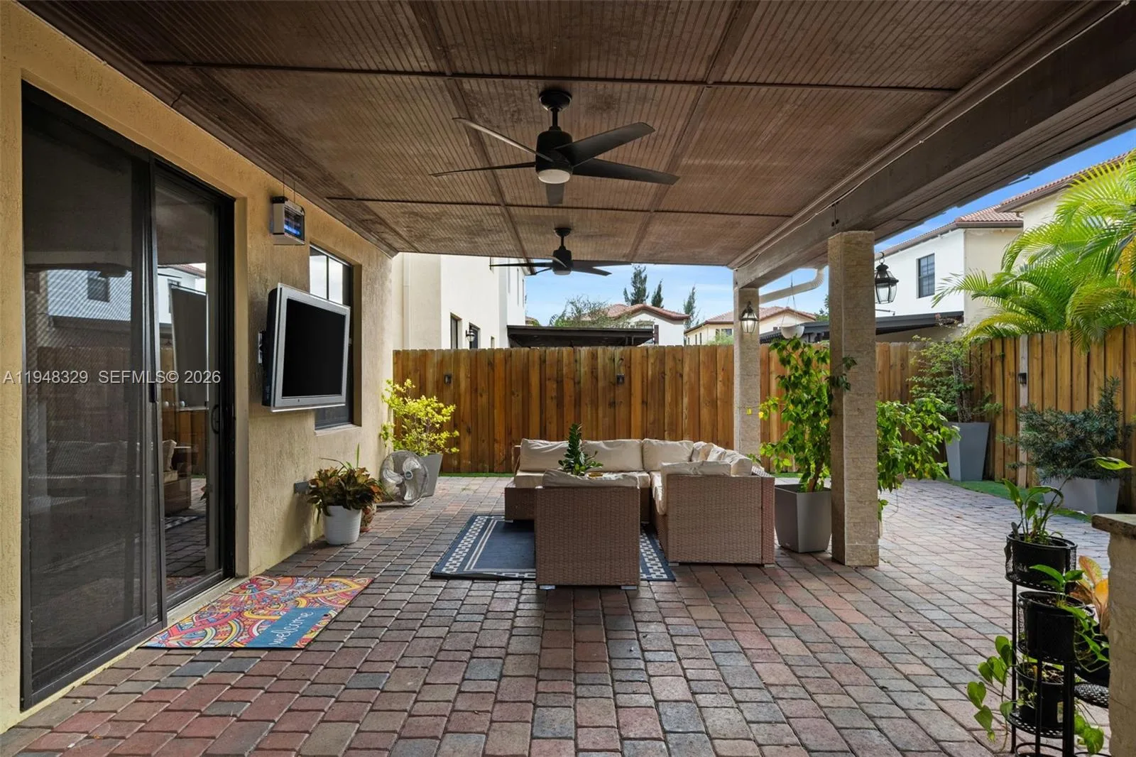 8658 NW 99th Path, Doral, FL 33178 photo 6