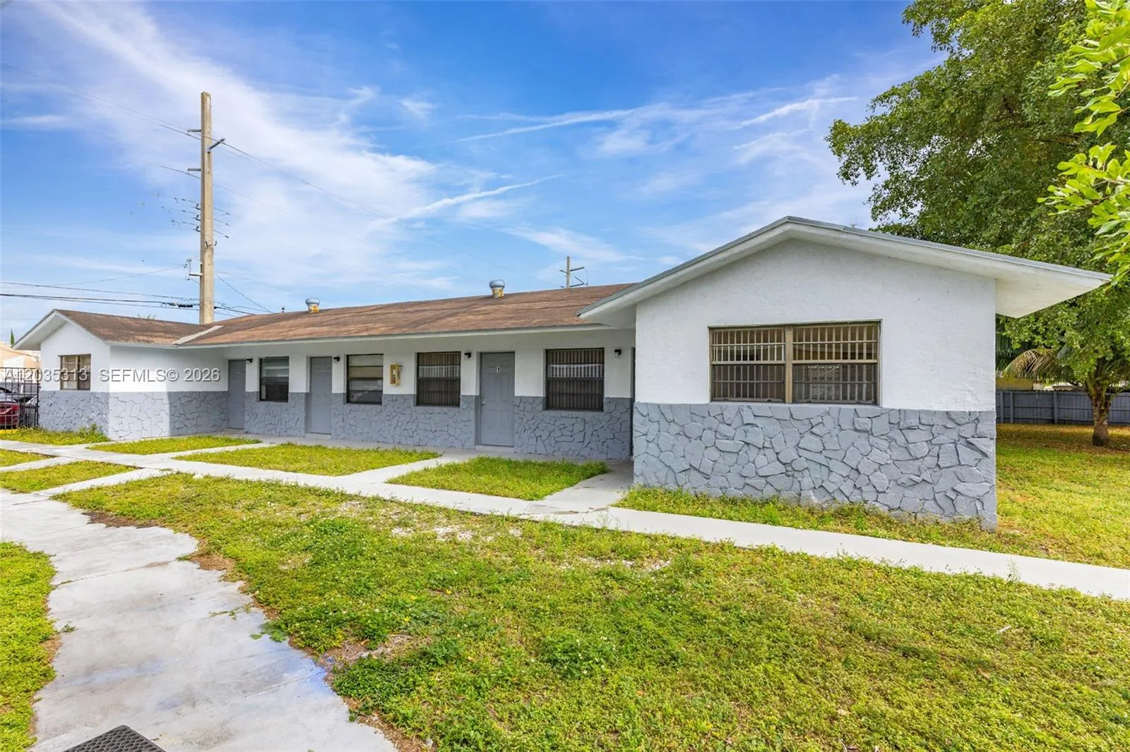 4120 SW 19th St # 2, West Park, FL 33023