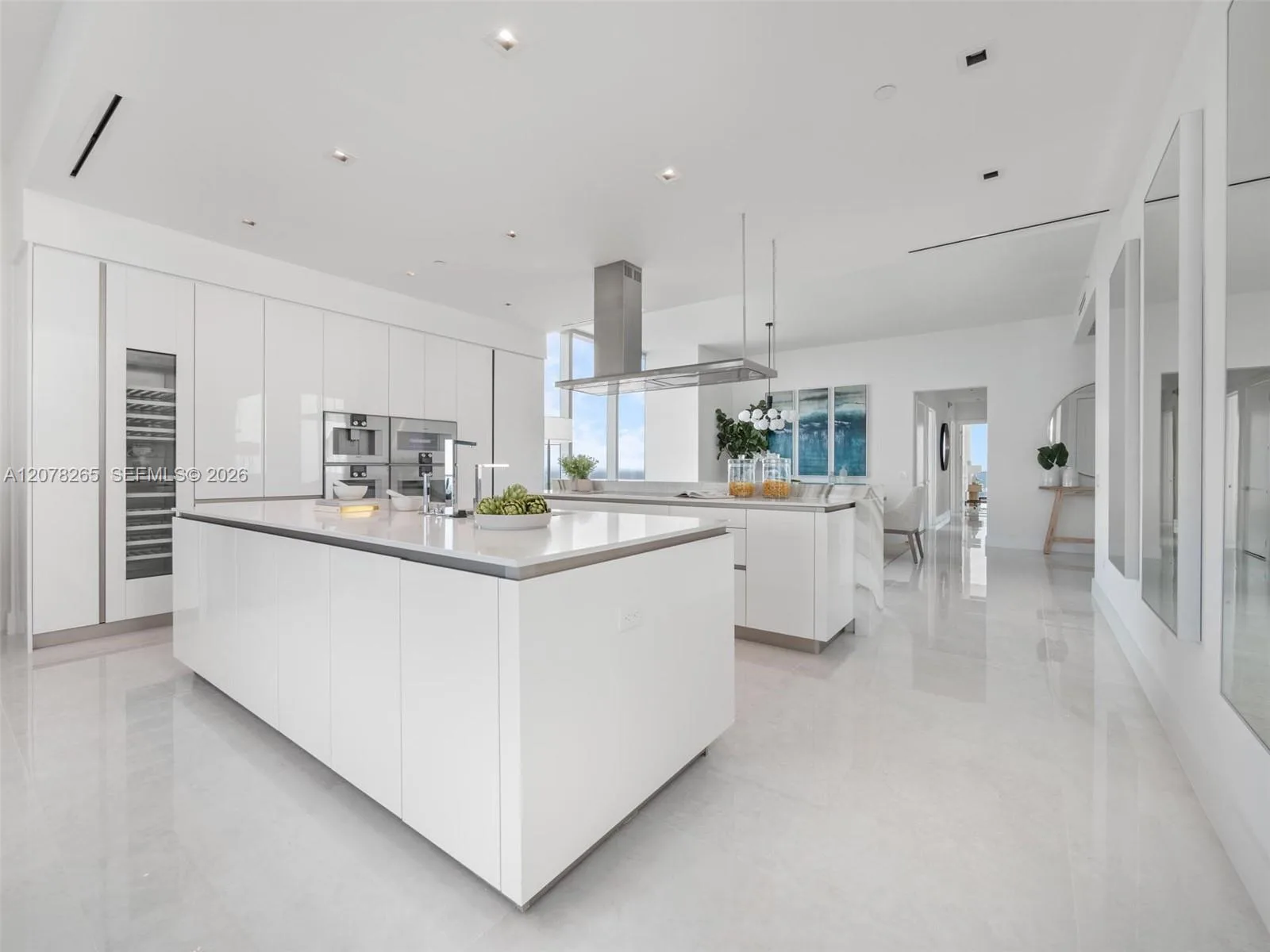 18501 Collins Ave # 4304, Sunny Isles Beach, FL 33160 photo 10