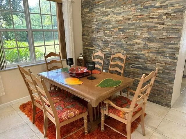1828 NW 79TH Way NW, Pembroke Pines, FL 33024 photo 4