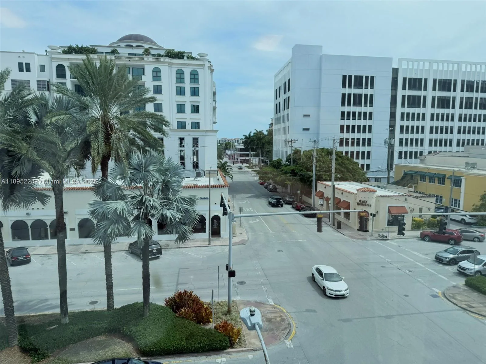299 Alhambra Cir # 401, Coral Gables, FL 33134 photo 5