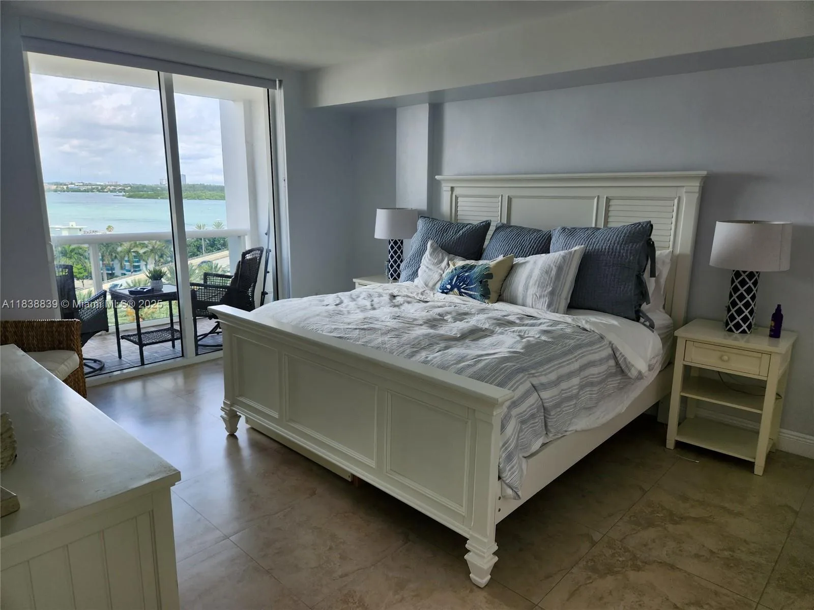 10275 Collins Ave # 824, Bal Harbour, FL 33154 photo 11