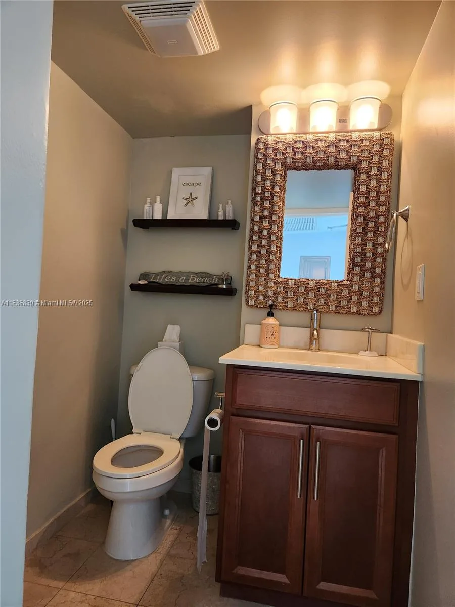 10275 Collins Ave # 824, Bal Harbour, FL 33154 photo 9