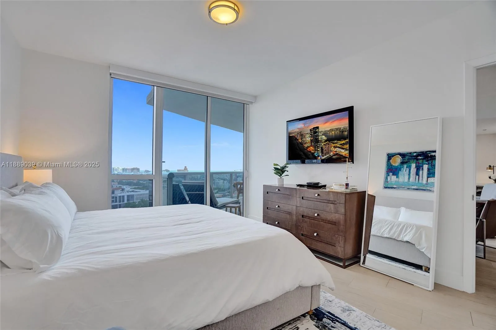400 Alton Rd # 1505, Miami Beach, FL 33139 photo 11