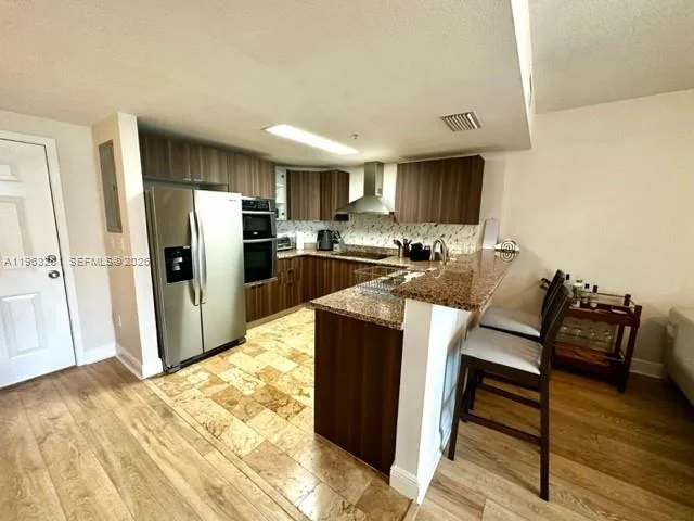 170 SE 14th St # 1606, Miami, FL 33131 photo 3