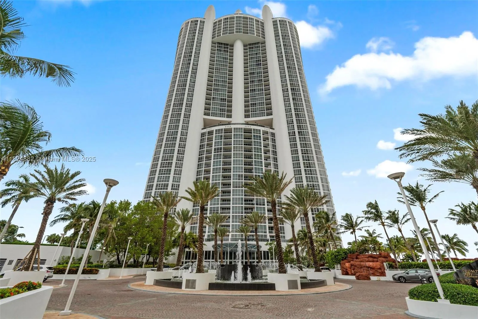 18201 Collins Ave # SPA201, Sunny Isles Beach, FL 33160