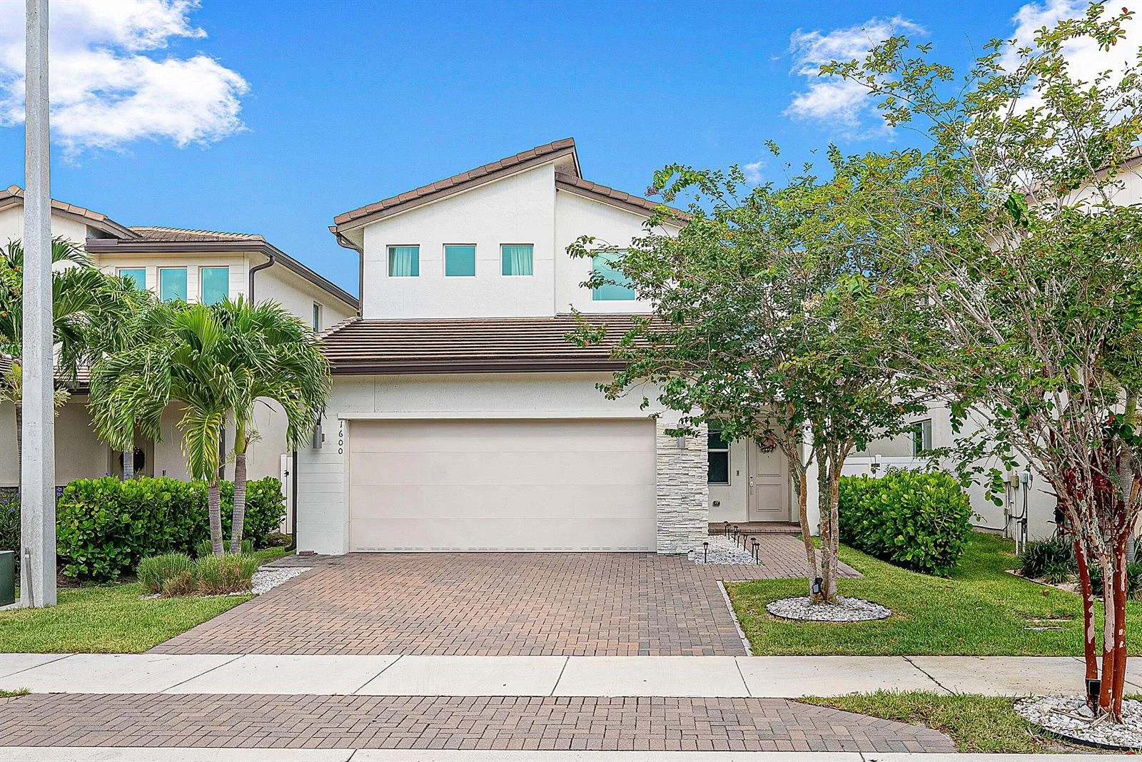1600 Verawood Lane, Delray Beach, FL 33445