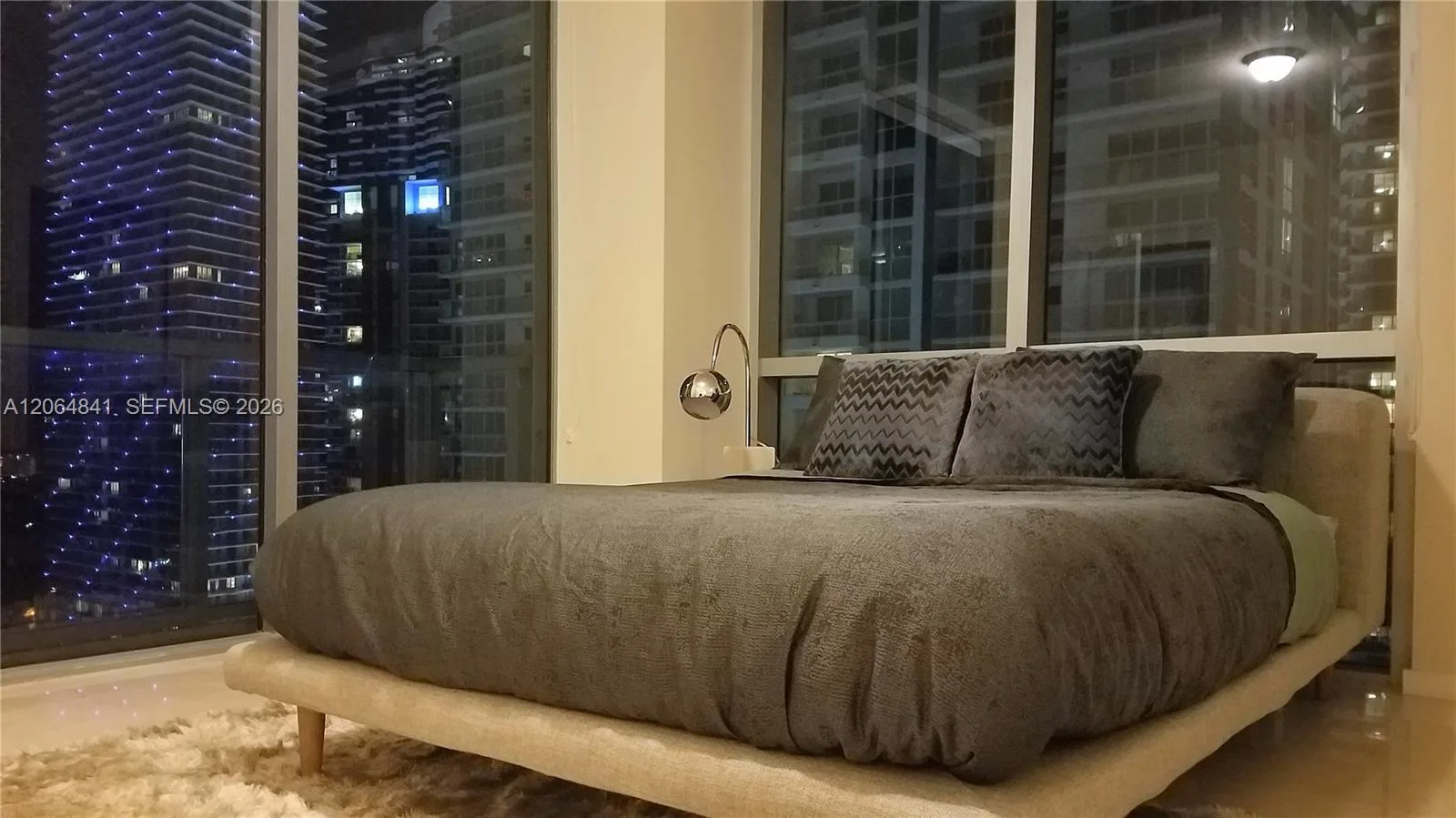 1060 Brickell Ave # 2411, Miami, FL 33131 photo 11
