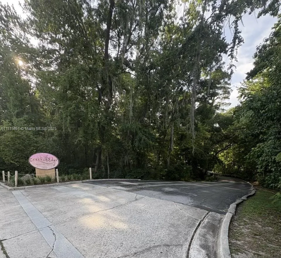 1810 NW 23rd Blvd # 103, Gainesville, FL 32605