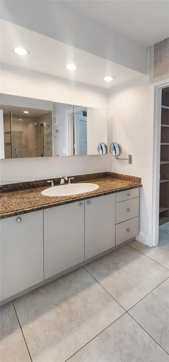 800 West Ave # 711, Miami Beach, FL 33139 photo 8