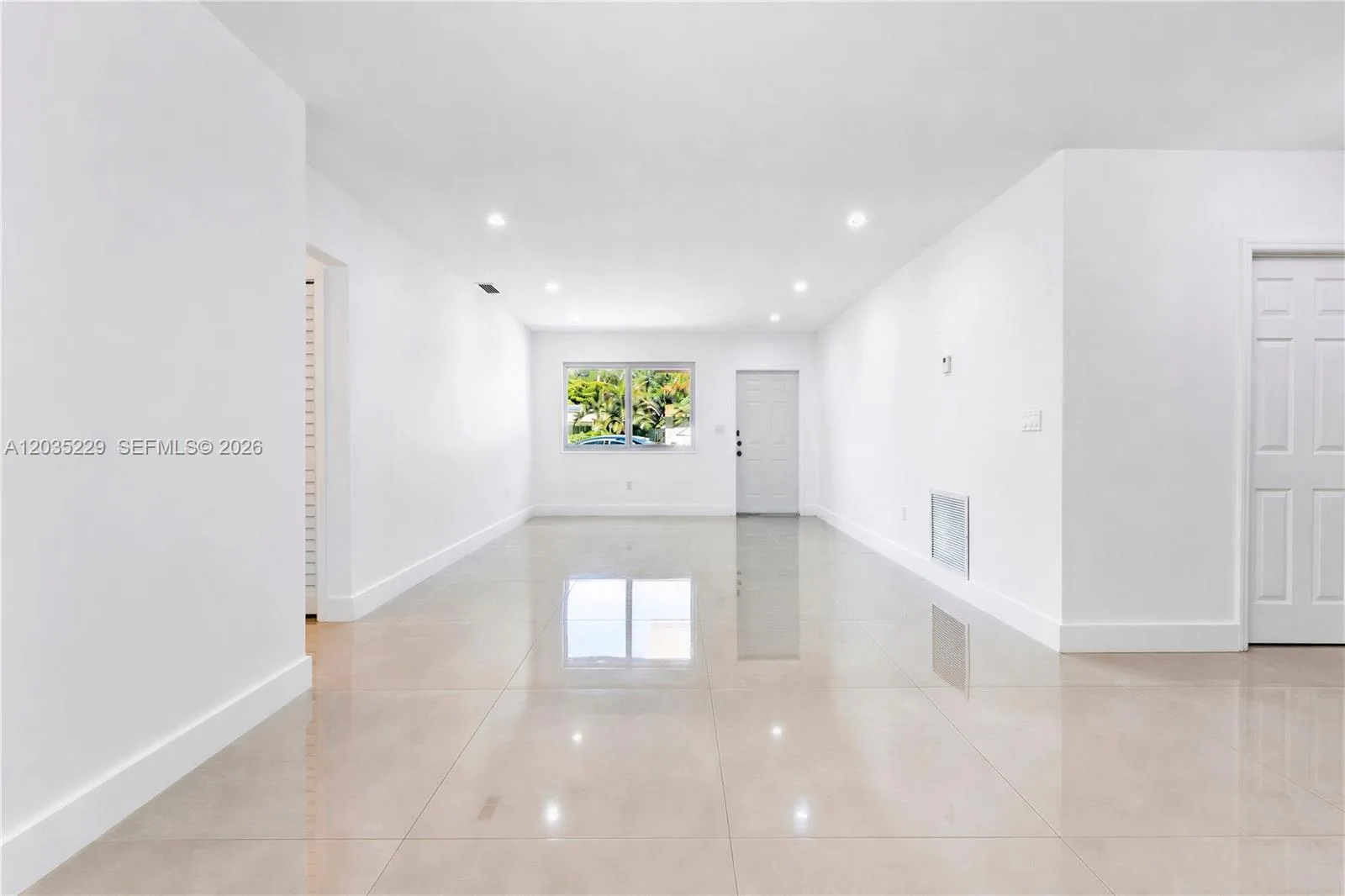 321 NW 56th Av, Miami, FL 33126 photo 10