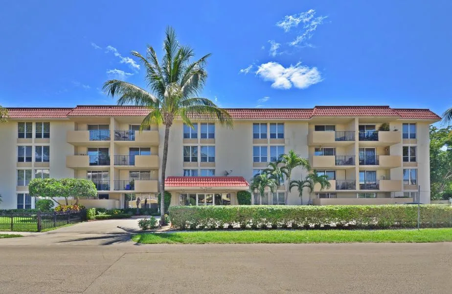 1000 Spanish River Road # 3k, Boca Raton, FL 33432
