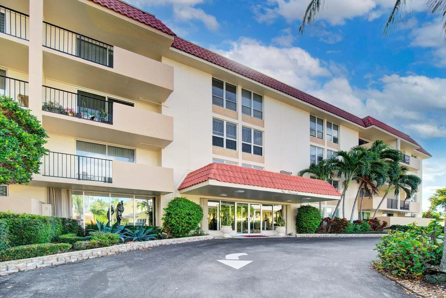 1000 Spanish River Road # 3k, Boca Raton, FL 33432 photo 2