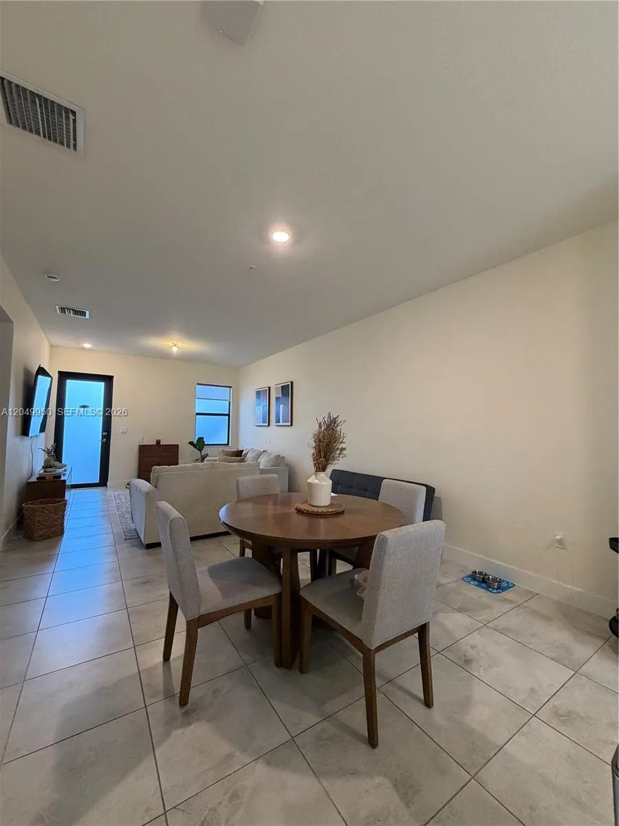 8195 NW 104th Ave # 22, Doral, FL 33178 photo 13