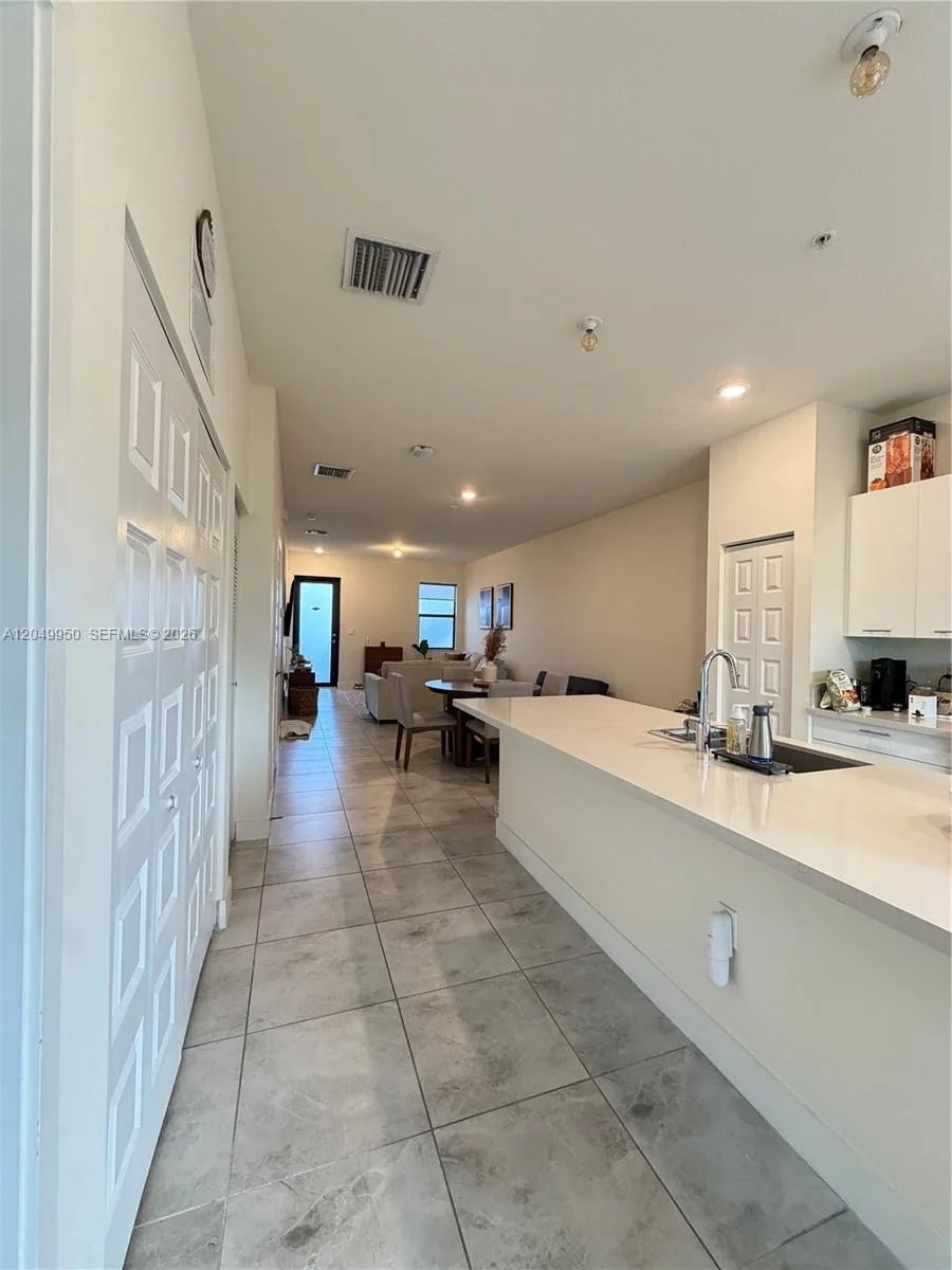 8195 NW 104th Ave # 22, Doral, FL 33178 photo 8