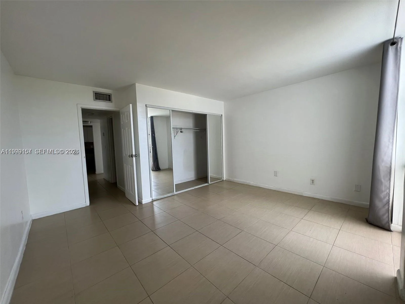 13499 Biscayne Blvd # 1402, North Miami, FL 33181 photo 12